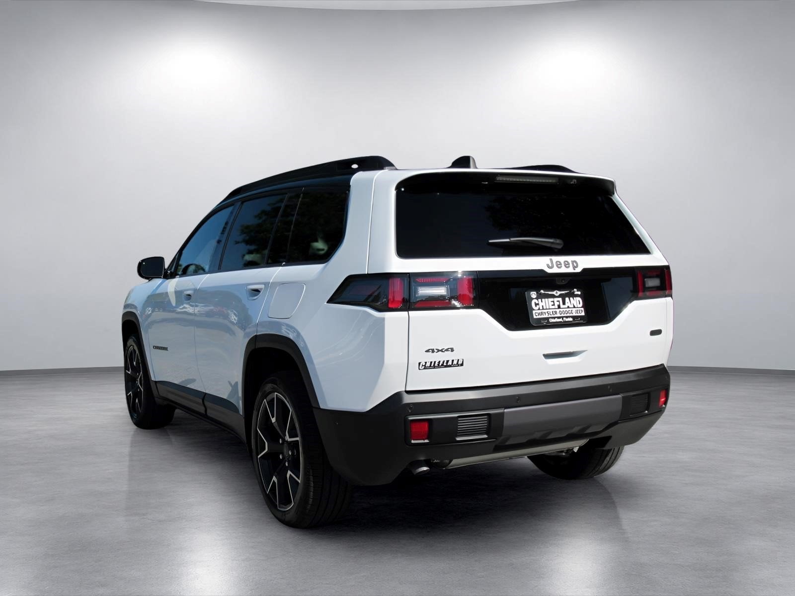 2026 Jeep Cherokee CHEROKEE OVERLAND 4X4