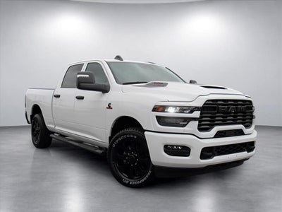 2026 RAM Ram 2500 RAM 2500 BLACK EXPRESS CREW CAB 4X2 6'4' BOX
