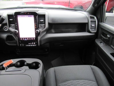 2026 RAM Ram 2500 RAM 2500 BLACK EXPRESS CREW CAB 4X2 6'4' BOX
