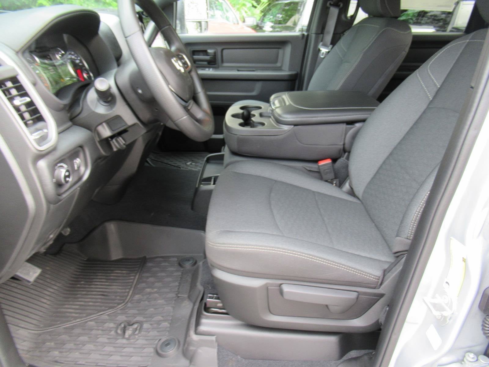 2027 RAM Ram 2500 RAM 2500 WARLOCK CREW CAB 4X4 6'4' BOX