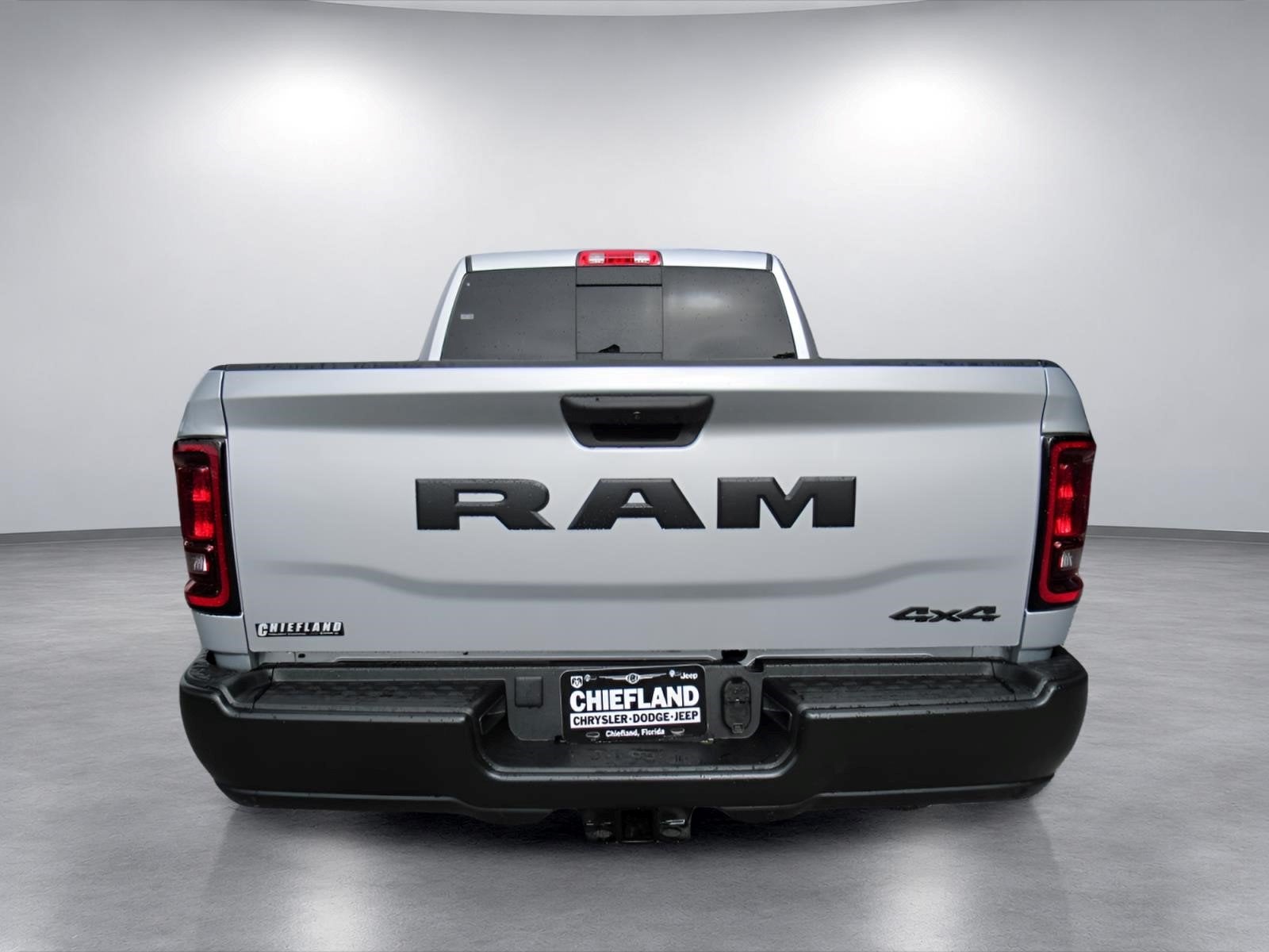 2027 RAM Ram 2500 RAM 2500 WARLOCK CREW CAB 4X4 6'4' BOX