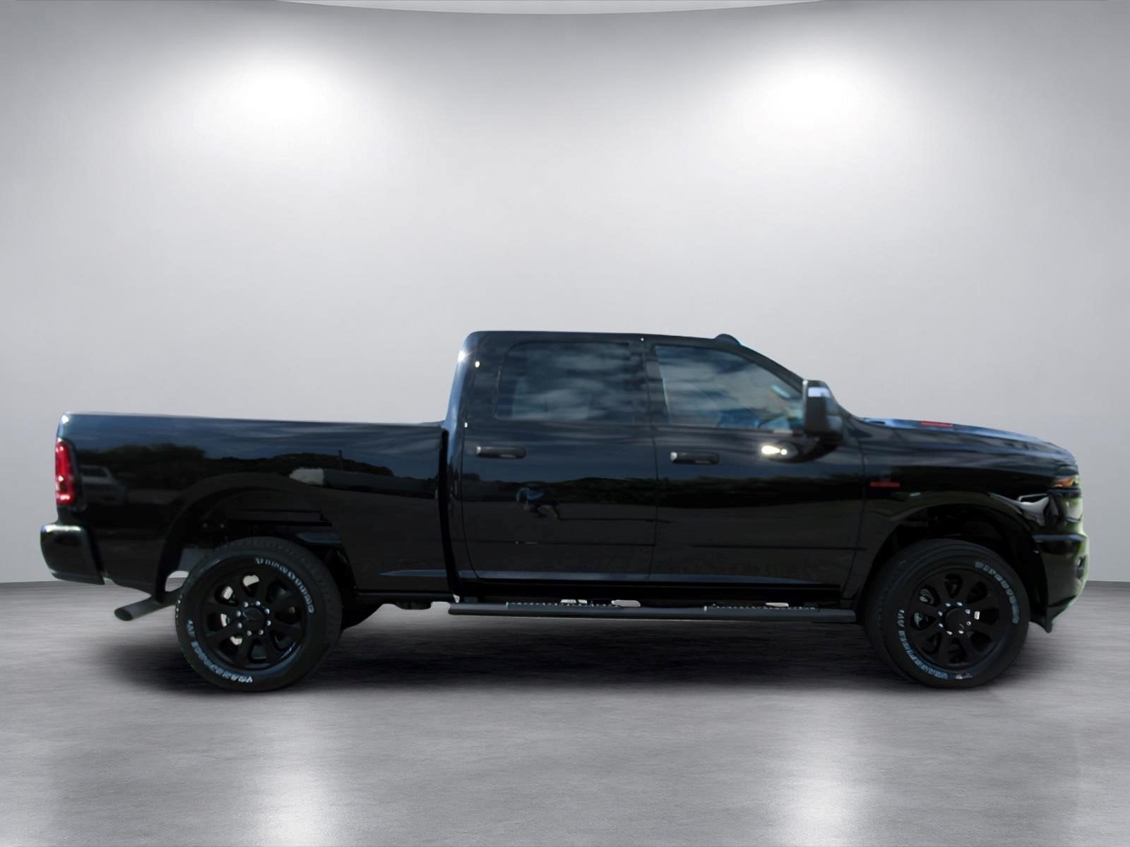 2027 RAM Ram 2500 RAM 2500 BLACK EXPRESS CREW CAB 4X4 6'4' BOX