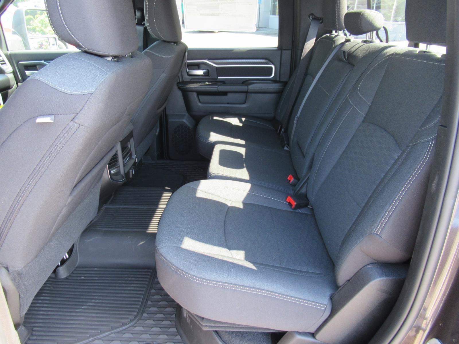 2026 RAM Ram 3500 RAM 3500 BIG HORN CREW CAB 4X4 8' BOX