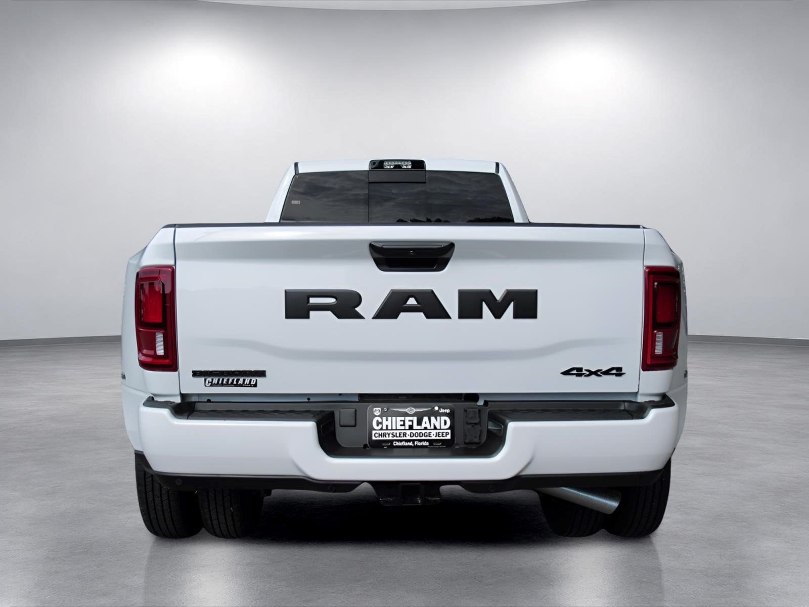 2027 RAM Ram 3500 RAM 3500 BIG HORN CREW CAB 4X4 8' BOX