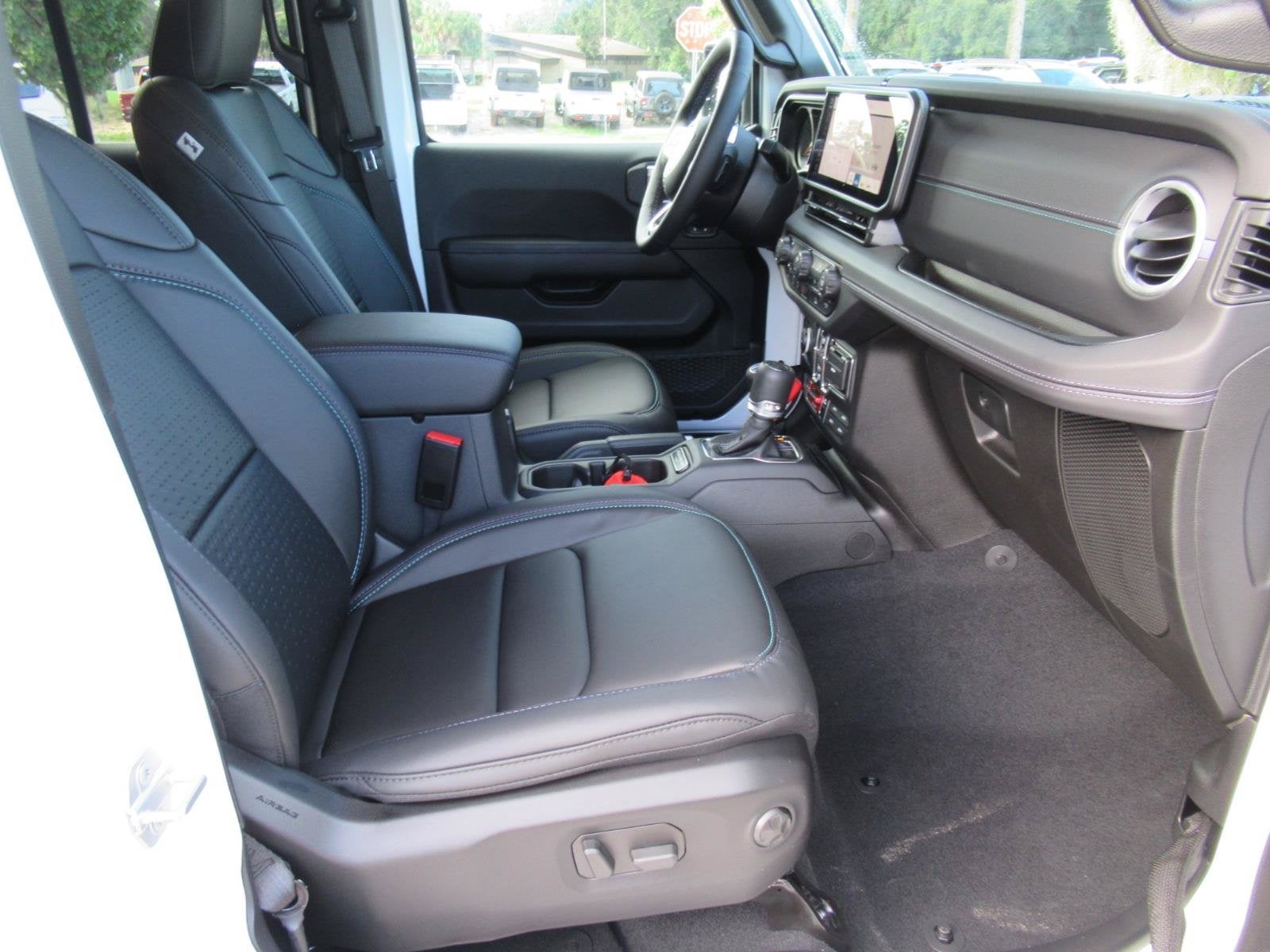 2026 Jeep Wrangler WRANGLER 4-DOOR REWIND