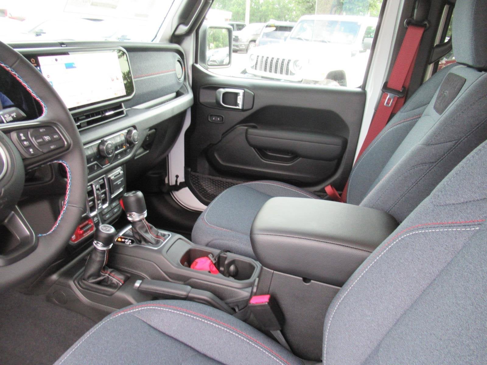 2026 Jeep Wrangler 4-Door Sport