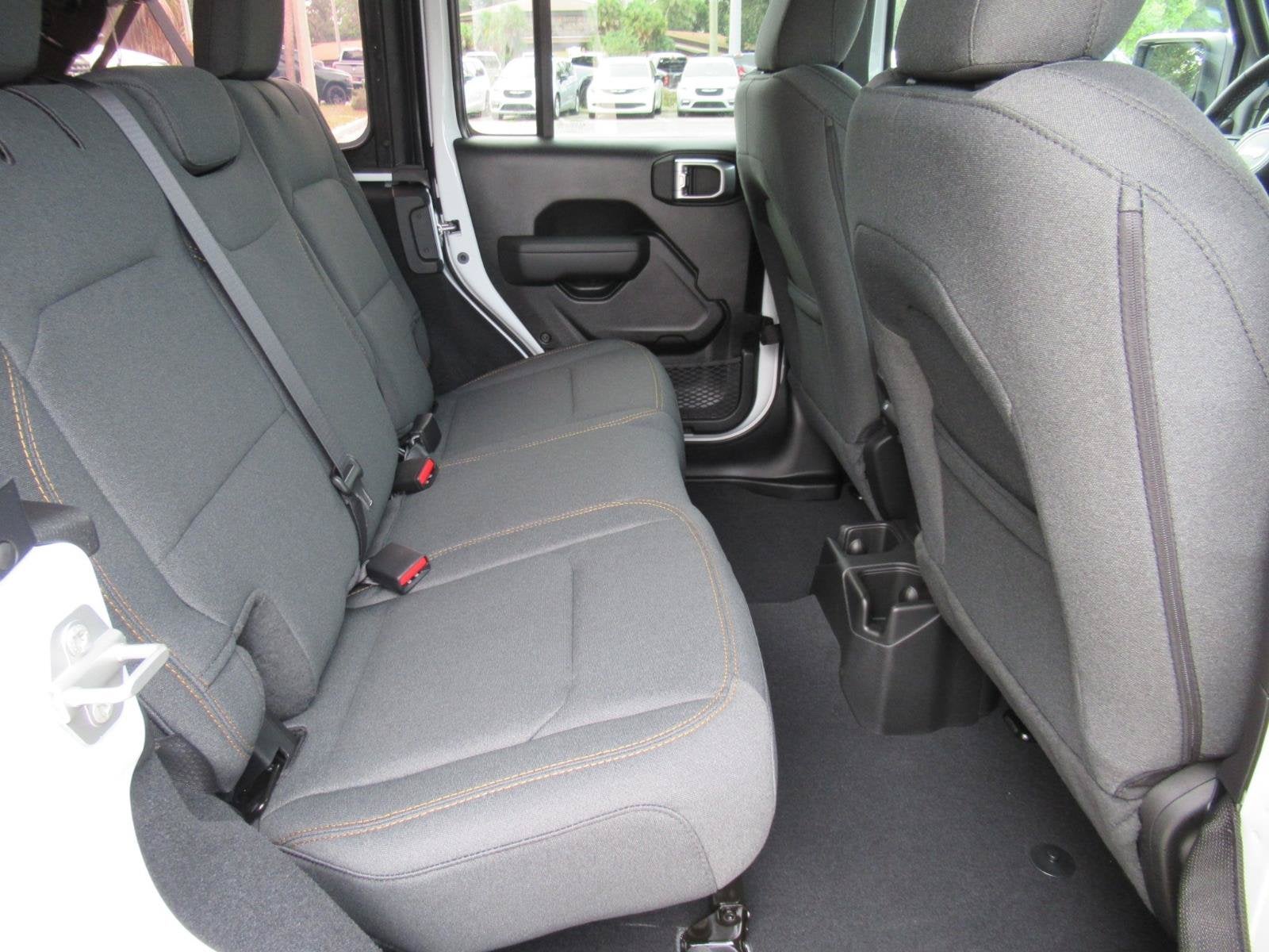 2027 Jeep Wrangler WRANGLER 4-DOOR SPORT S
