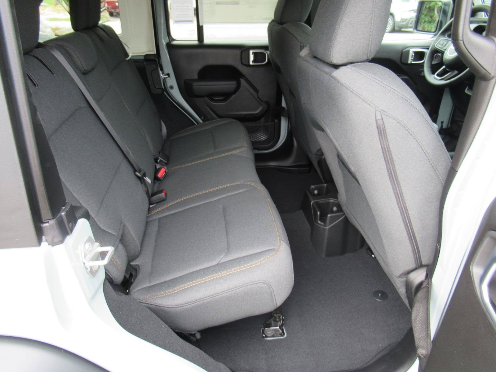 2027 Jeep Wrangler WRANGLER 4-DOOR SPORT S