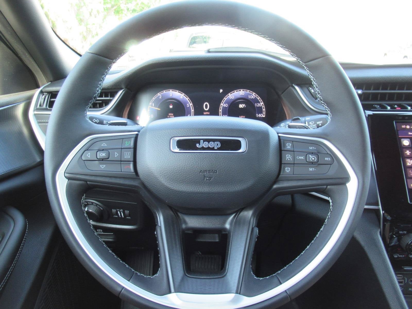 2026 Jeep Grand Cherokee GRAND CHEROKEE LAREDO X 4X2