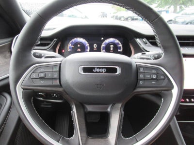 2027 Jeep Grand Cherokee GRAND CHEROKEE LAREDO ALTITUDE 4X2
