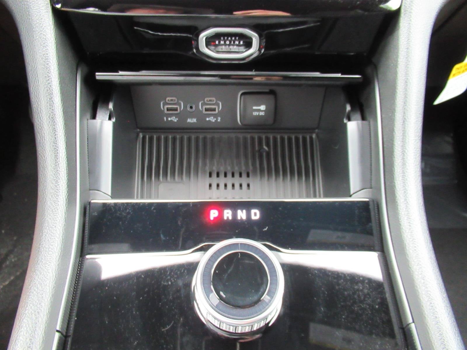 2027 Jeep Grand Cherokee GRAND CHEROKEE LAREDO ALTITUDE 4X2