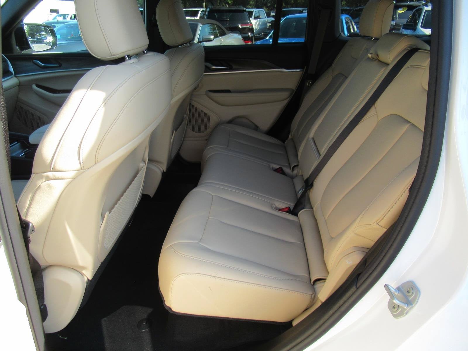 2026 Jeep Grand Cherokee GRAND CHEROKEE LIMITED 4X2
