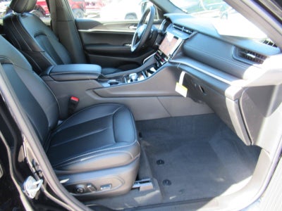 2026 Jeep Grand Cherokee GRAND CHEROKEE LIMITED 4X2