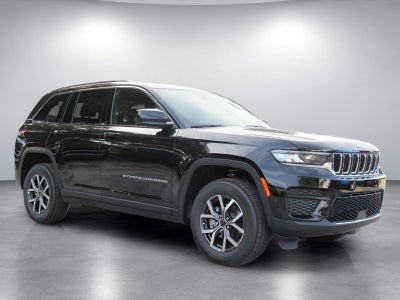 2027 Jeep Grand Cherokee GRAND CHEROKEE LAREDO X 4X4