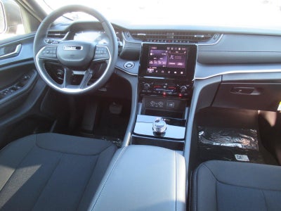 2026 Jeep Grand Cherokee GRAND CHEROKEE L LAREDO X 4X2