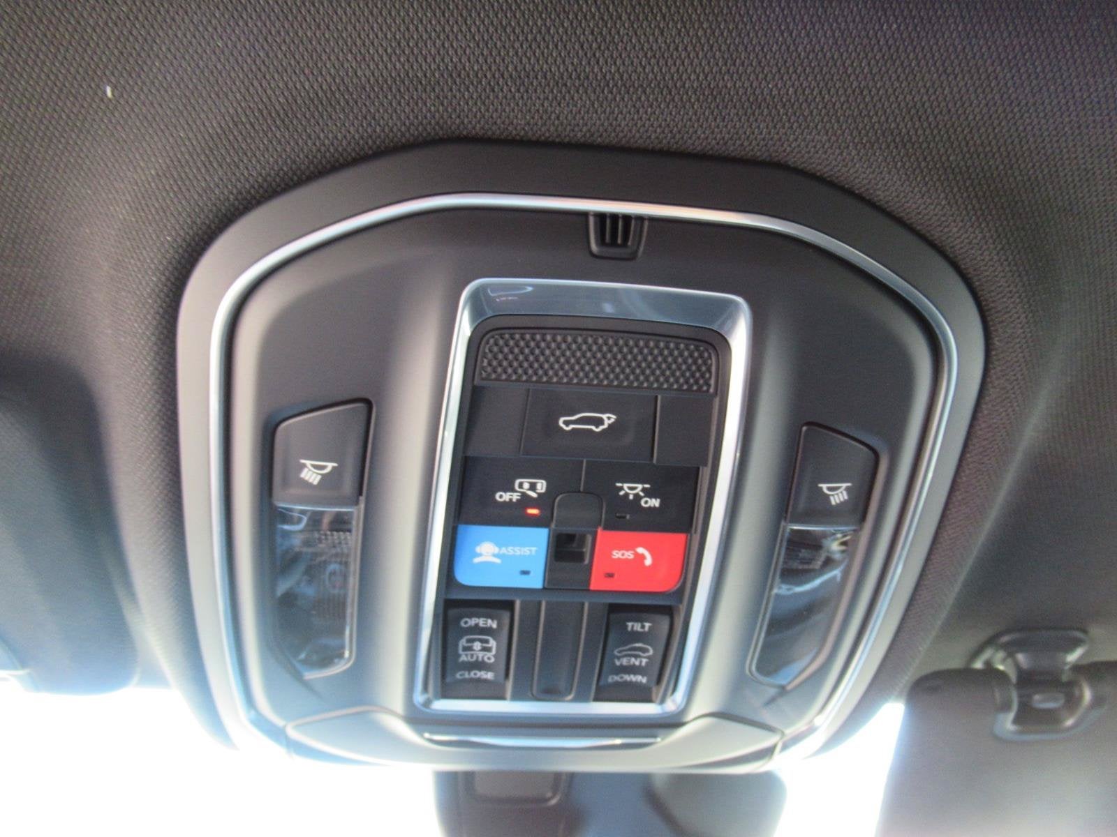 2026 Jeep Grand Cherokee GRAND CHEROKEE L LAREDO X 4X2