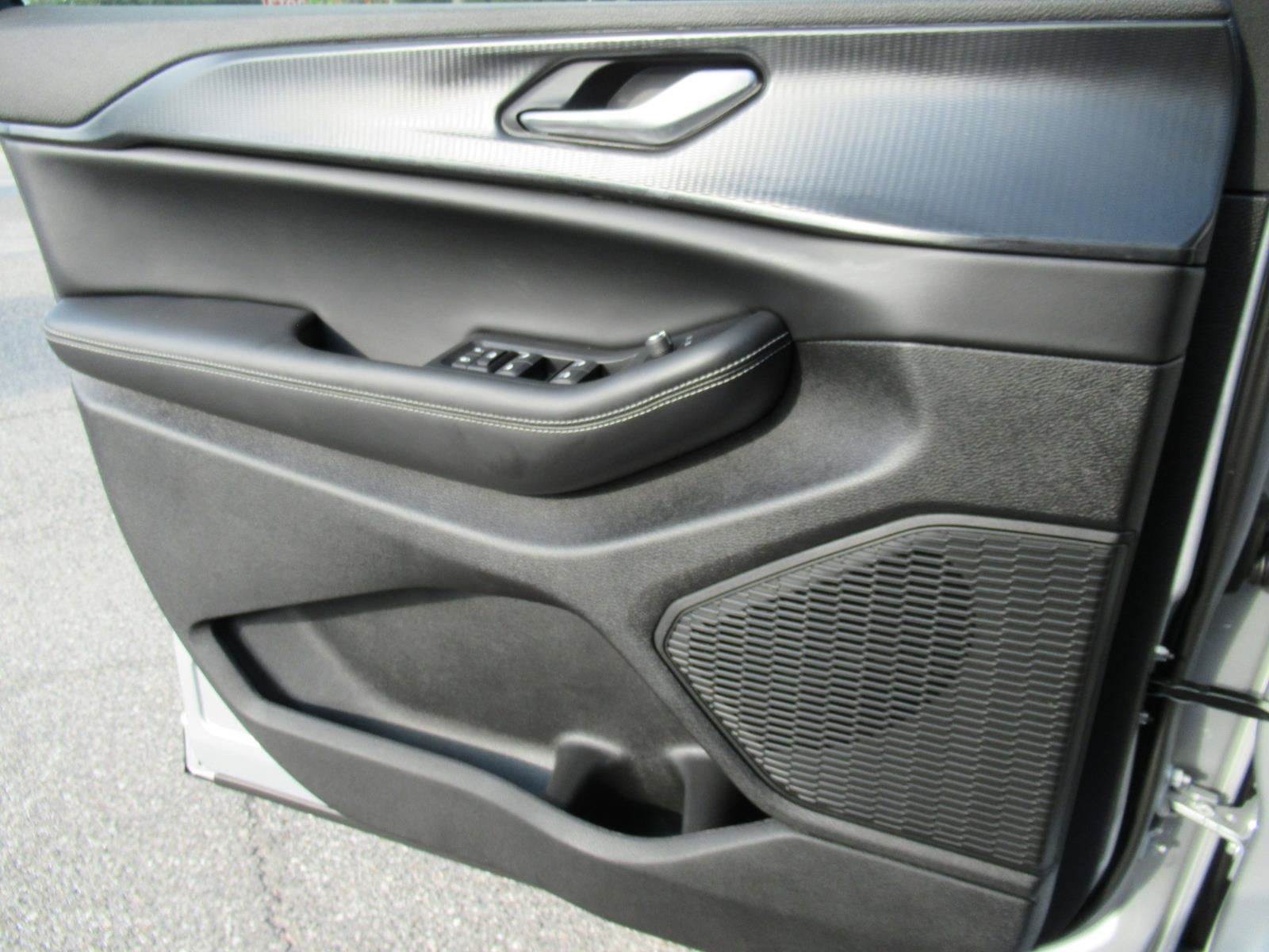 2026 Jeep Grand Cherokee GRAND CHEROKEE L LAREDO X 4X2