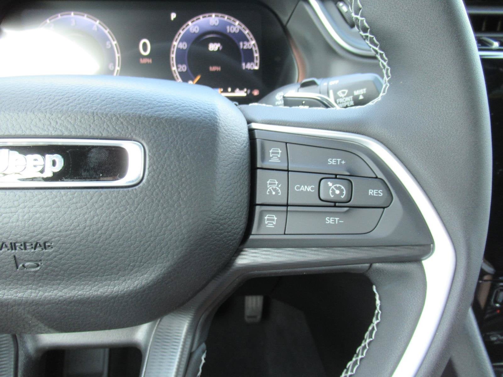 2026 Jeep Grand Cherokee GRAND CHEROKEE L LAREDO X 4X2