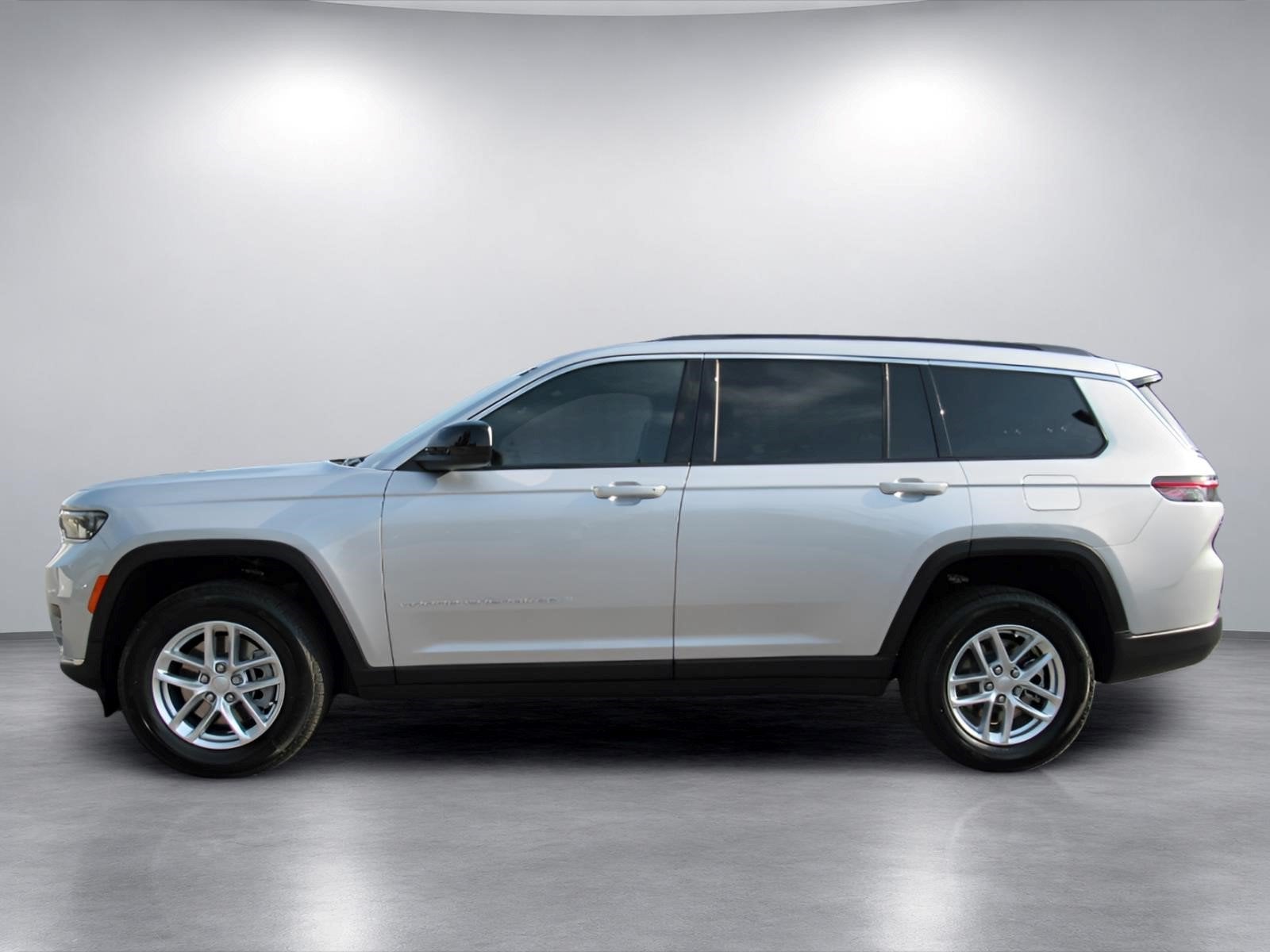 2026 Jeep Grand Cherokee GRAND CHEROKEE L LAREDO X 4X2