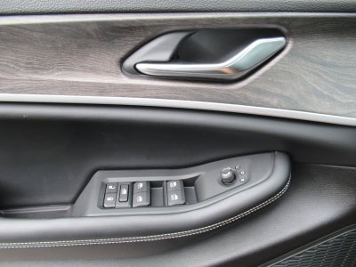 2027 Jeep Grand Cherokee GRAND CHEROKEE L LAREDO ALTITUDE 4X2