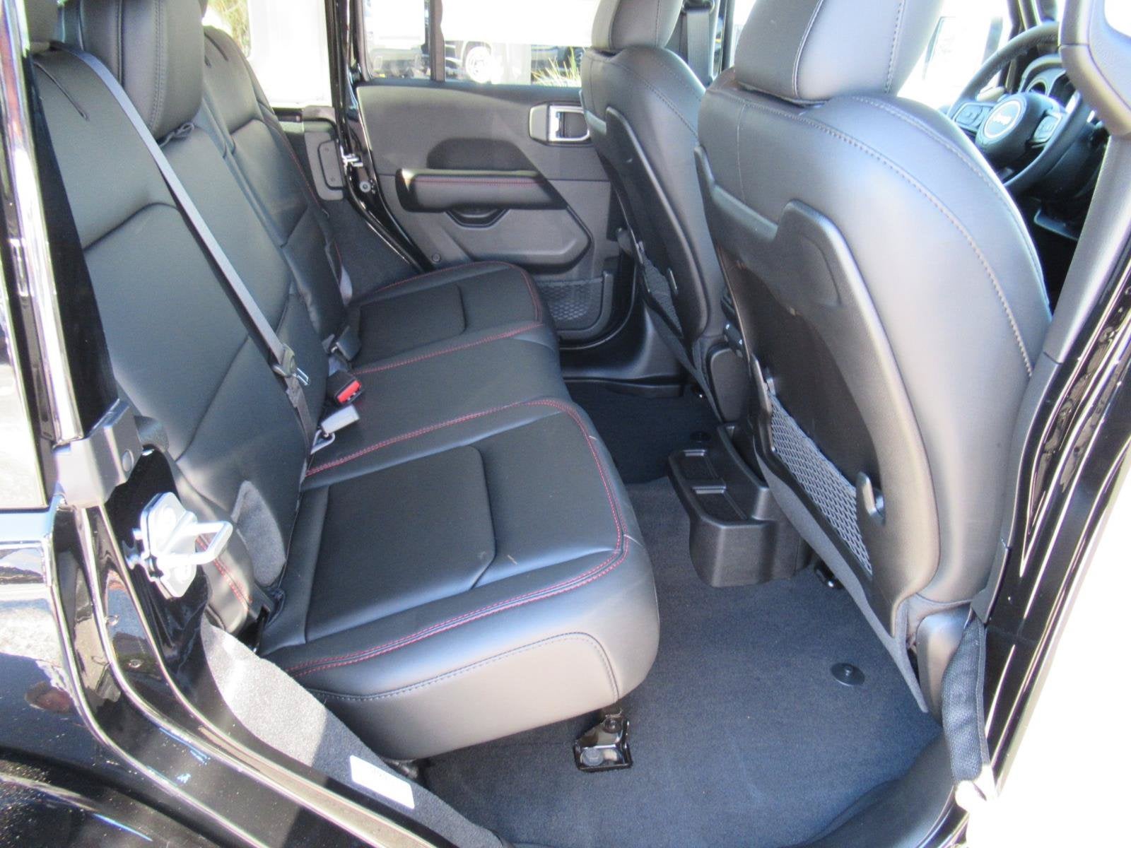 2027 Jeep Wrangler WRANGLER 4-DOOR RUBICON X