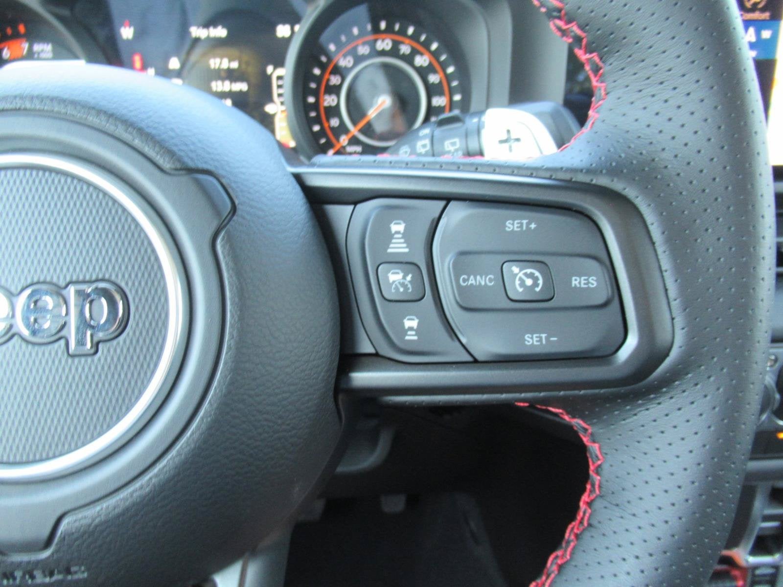 2026 Jeep Wrangler WRANGLER 4-DOOR MOAB 392