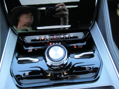 2026 Jeep Grand Wagoneer GRAND WAGONEER UPLAND 4X4
