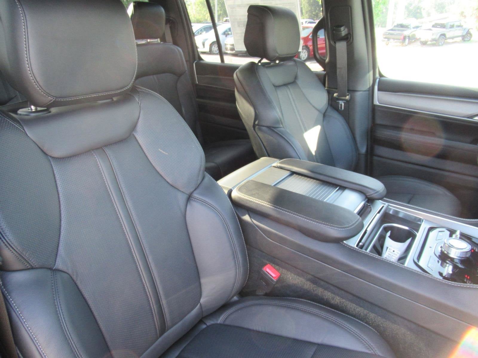 2026 Jeep Grand Wagoneer GRAND WAGONEER LIMITED RESERVE 4X4