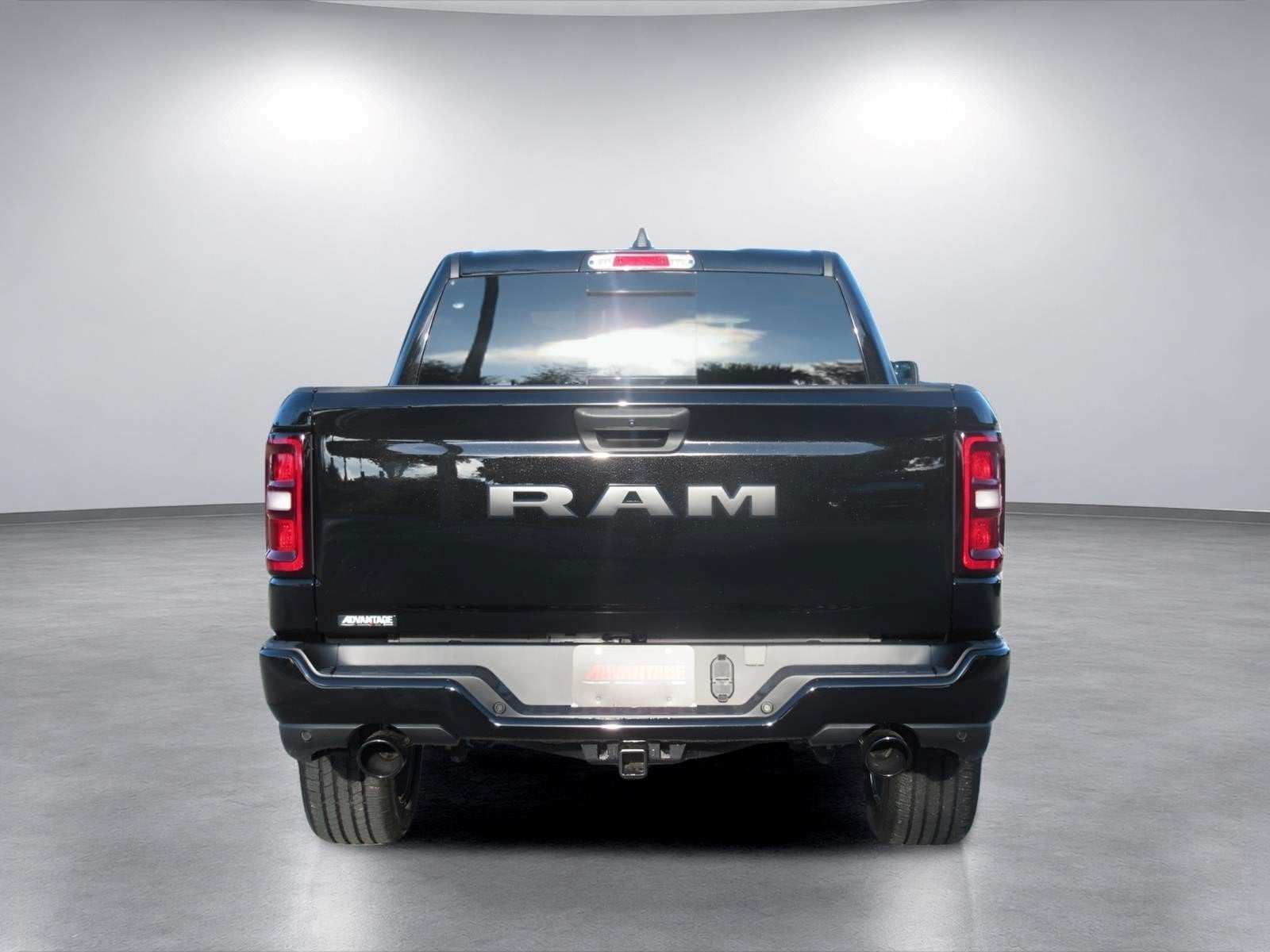 2027 RAM Ram 1500 RAM 1500 EXPRESS CREW CAB 4X2 5'7' BOX