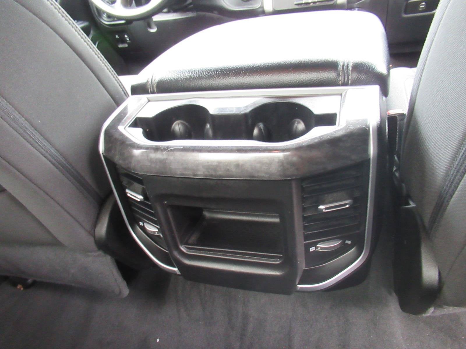2021 RAM 1500 Big Horn Quad Cab 4x4 6'4' Box