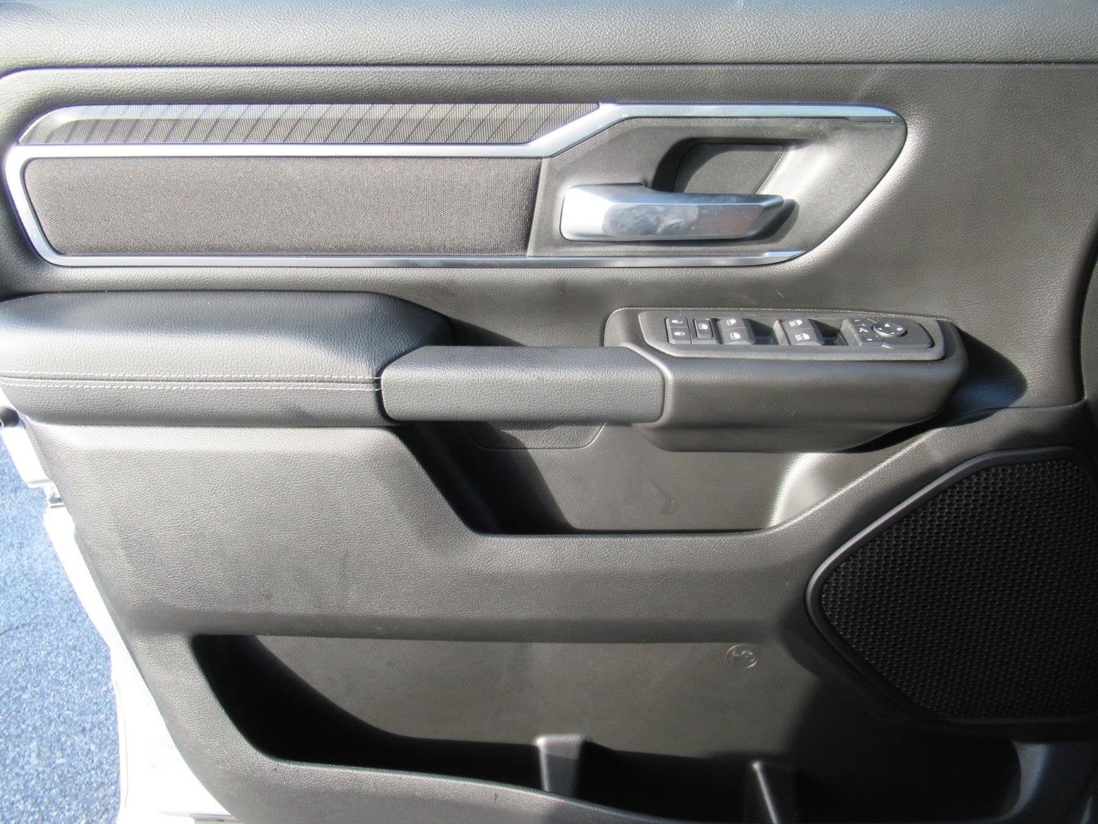 2027 RAM 1500 RAM 1500 BIG HORN CREW CAB 4X4 5'7' BOX