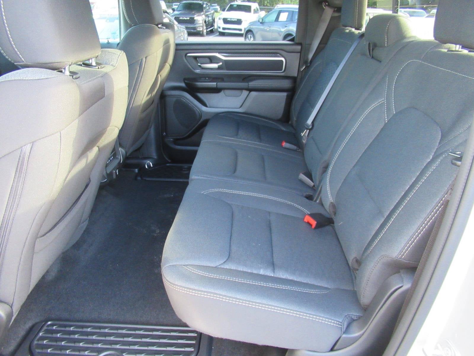 2027 RAM 1500 RAM 1500 BIG HORN CREW CAB 4X4 5'7' BOX