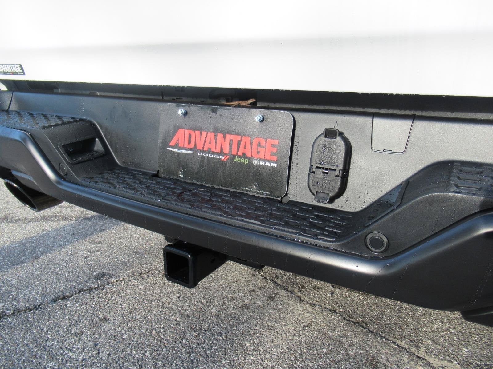 2027 RAM Ram 1500 RAM 1500 WARLOCK CREW CAB 4X4 5'7' BOX