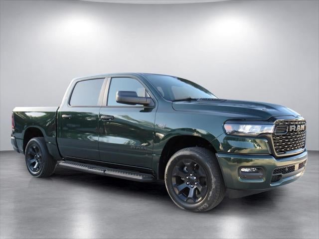 2027 RAM 1500 RAM 1500 EXPRESS CREW CAB 4X4 5'7' BOX