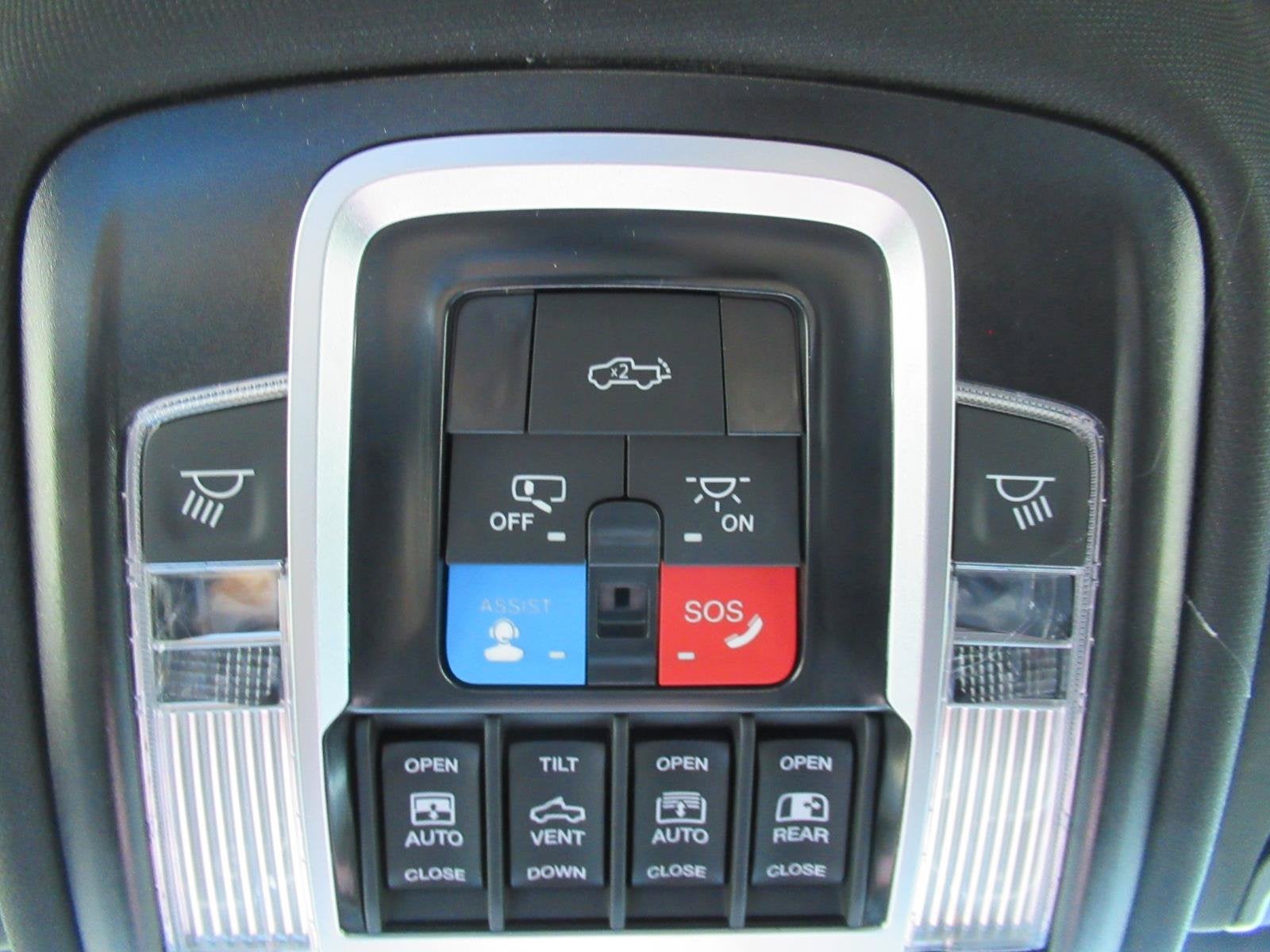 2027 RAM Ram 1500 RAM 1500 LIMITED CREW CAB 4X4 5'7' BOX