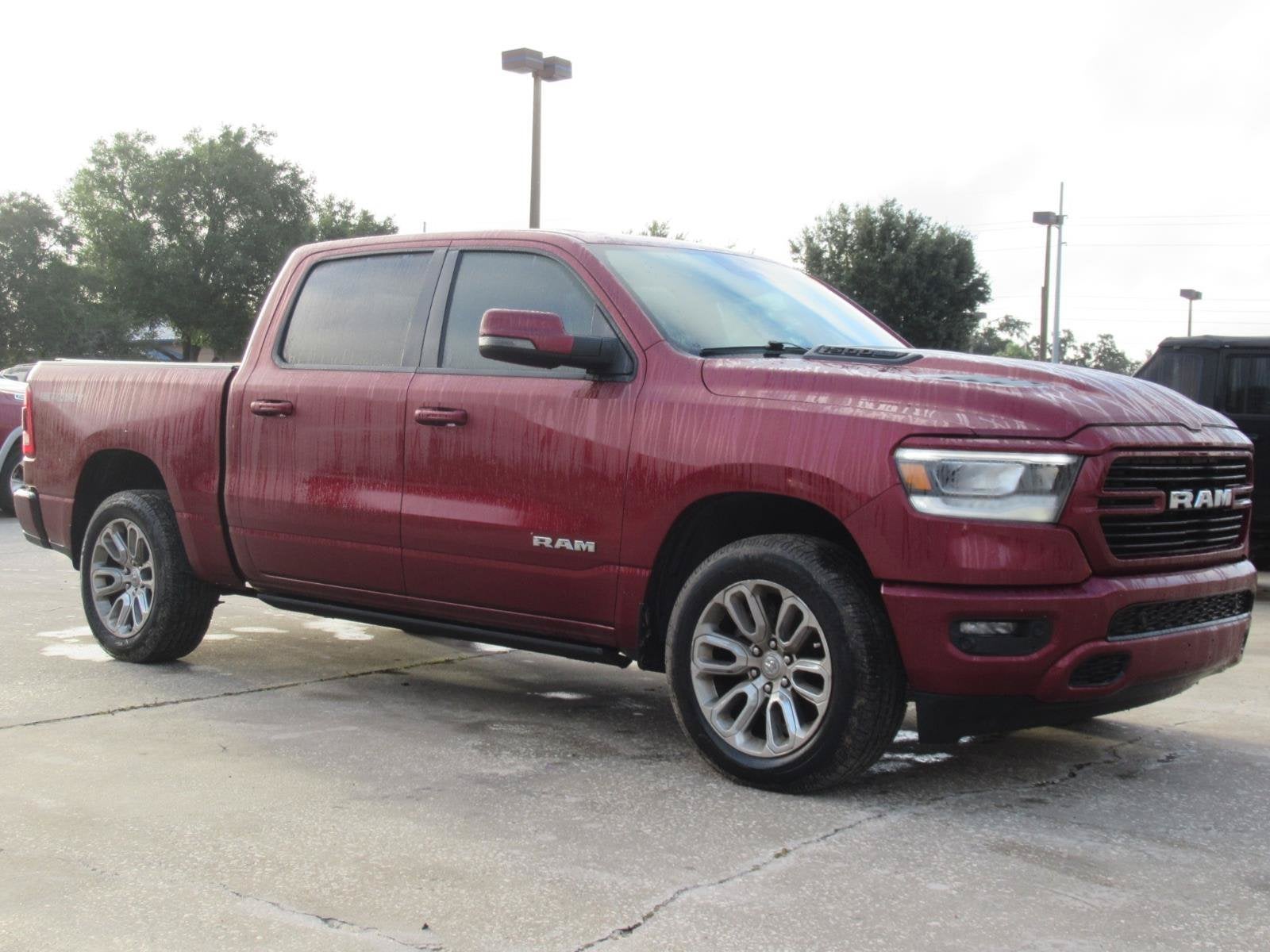2023 RAM 1500 Laramie Crew Cab 4x4 5'7' Box