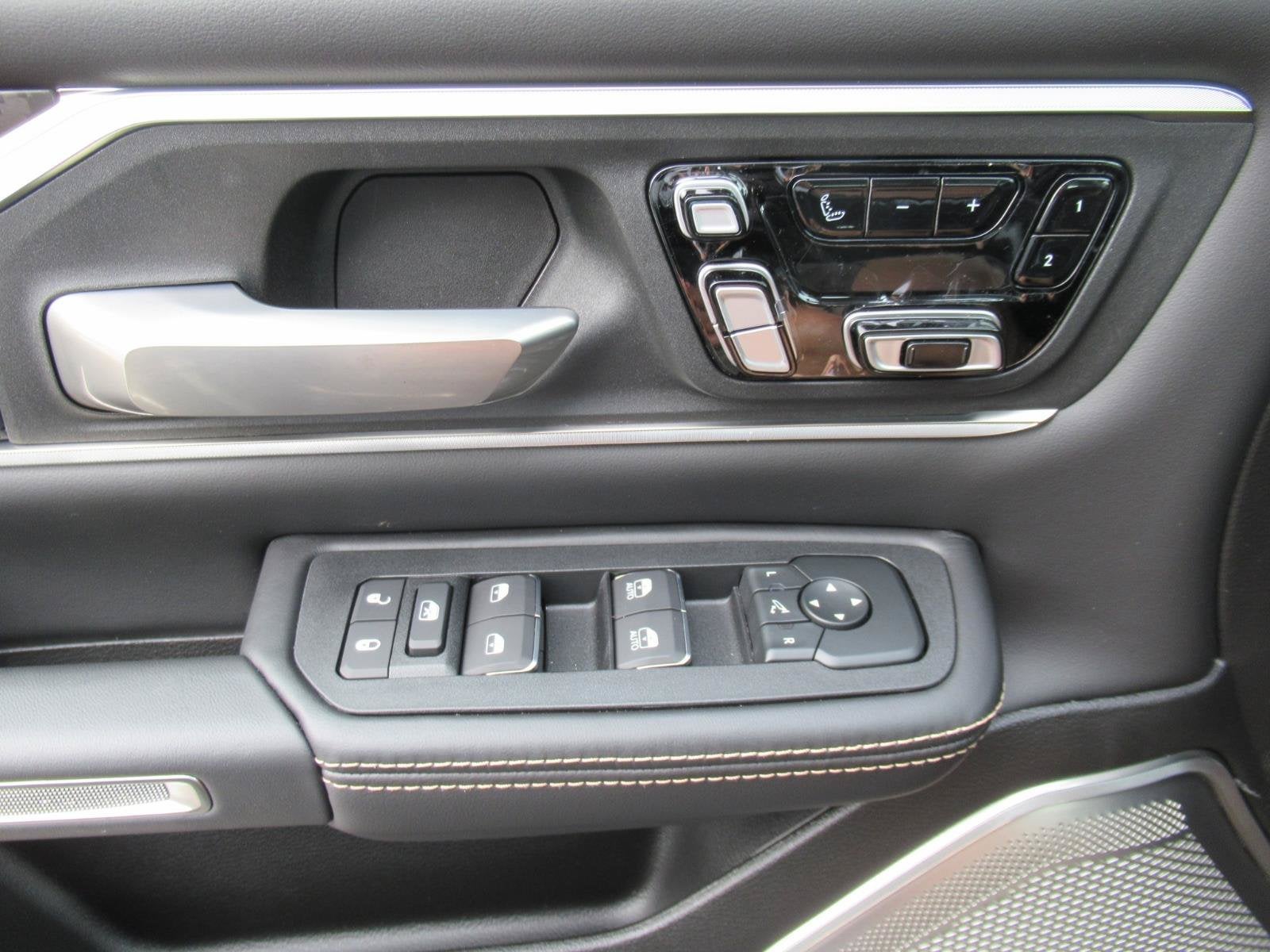 2027 RAM Ram 1500 RAM 1500 TUNGSTEN CREW CAB 4X4 5'7' BOX
