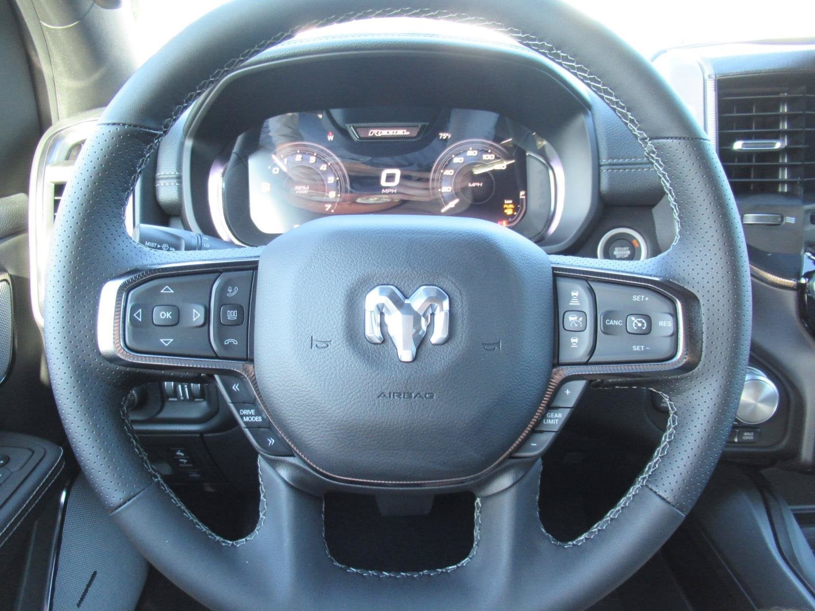 2027 RAM Ram 1500 RAM 1500 REBEL CREW CAB 4X4 5'7' BOX