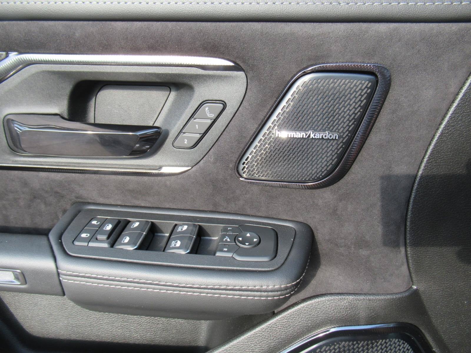 2026 RAM 1500 RAM 1500 RHO CREW CAB 4X4 5'7' BOX
