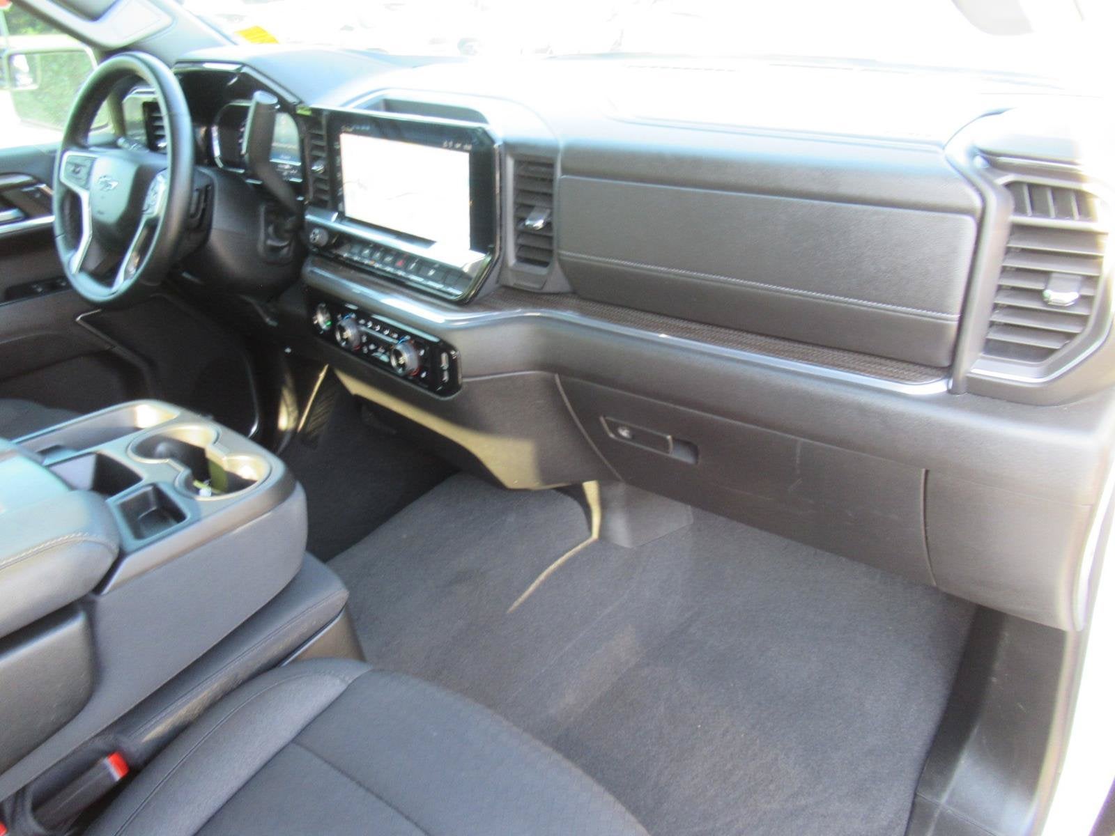 2024 Chevrolet Silverado 1500 4WD Crew Cab Standard Bed RST