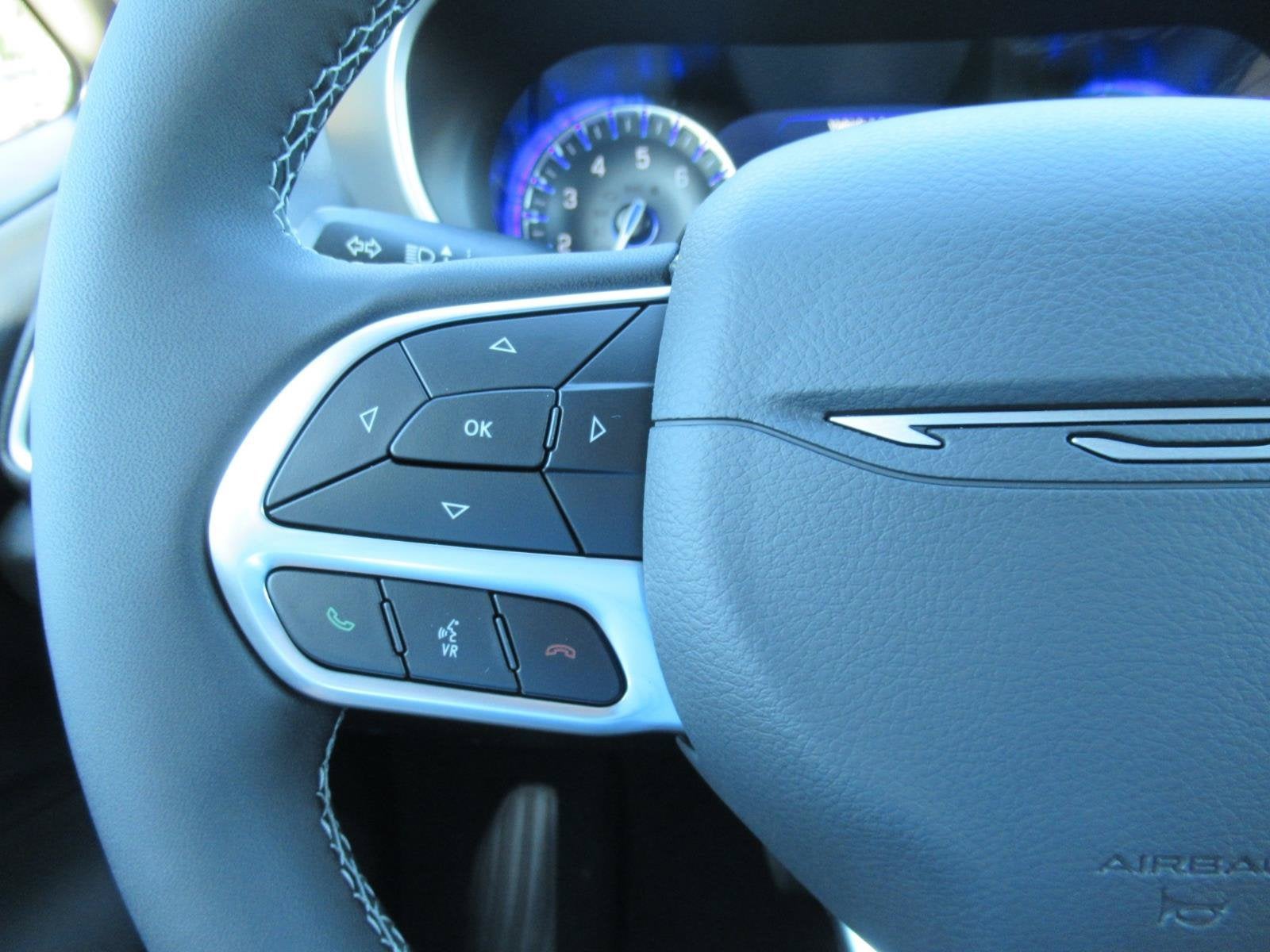 2027 Chrysler Pacifica PACIFICA SELECT