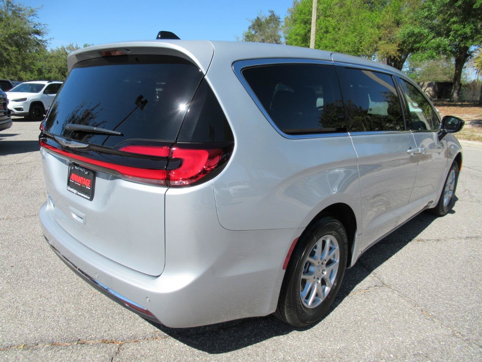 2026 Chrysler Pacifica PACIFICA SELECT
