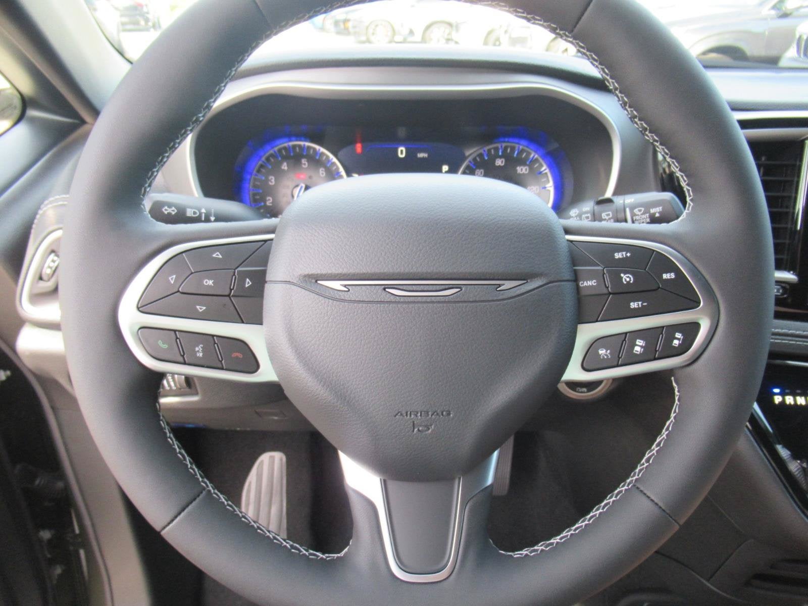 2027 Chrysler Pacifica PACIFICA SELECT