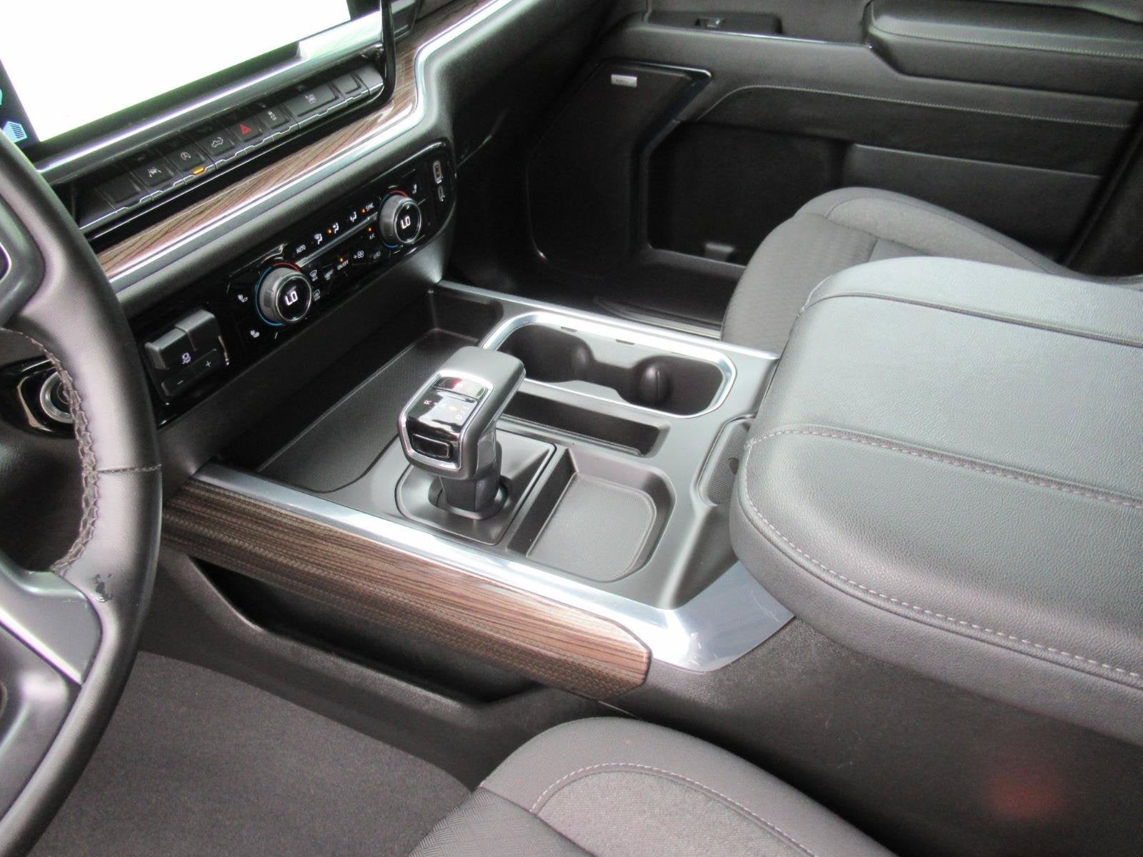 2024 Chevrolet Silverado 1500 4WD Crew Cab Short Bed RST