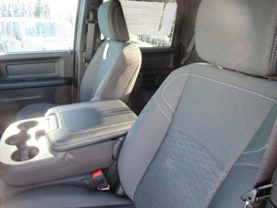 2027 RAM 2500 RAM 2500 TRADESMAN CREW CAB 4X4 6'4' BOX