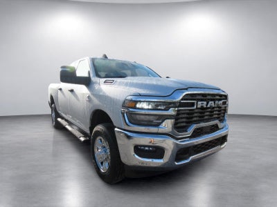 2027 RAM 2500 RAM 2500 TRADESMAN CREW CAB 4X4 6'4' BOX