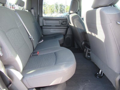 2027 RAM 2500 RAM 2500 TRADESMAN CREW CAB 4X4 6'4' BOX