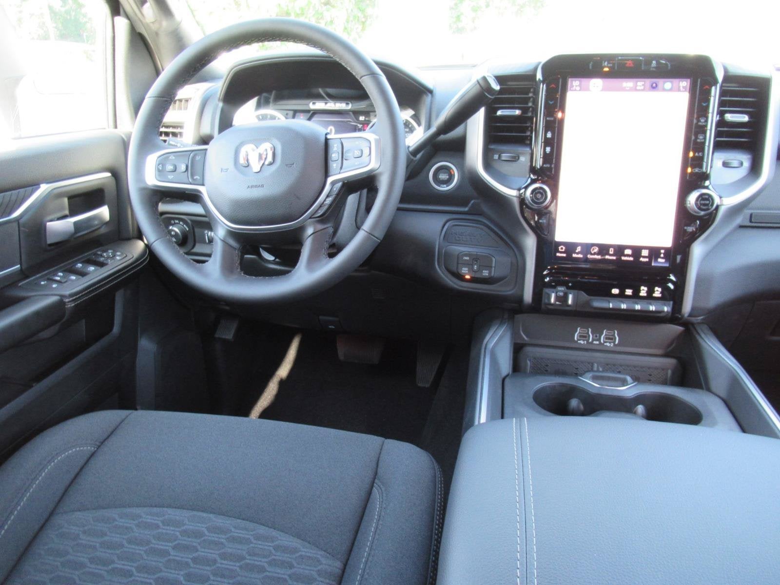 2026 RAM 2500 RAM 2500 BIG HORN CREW CAB 4X4 6'4' BOX
