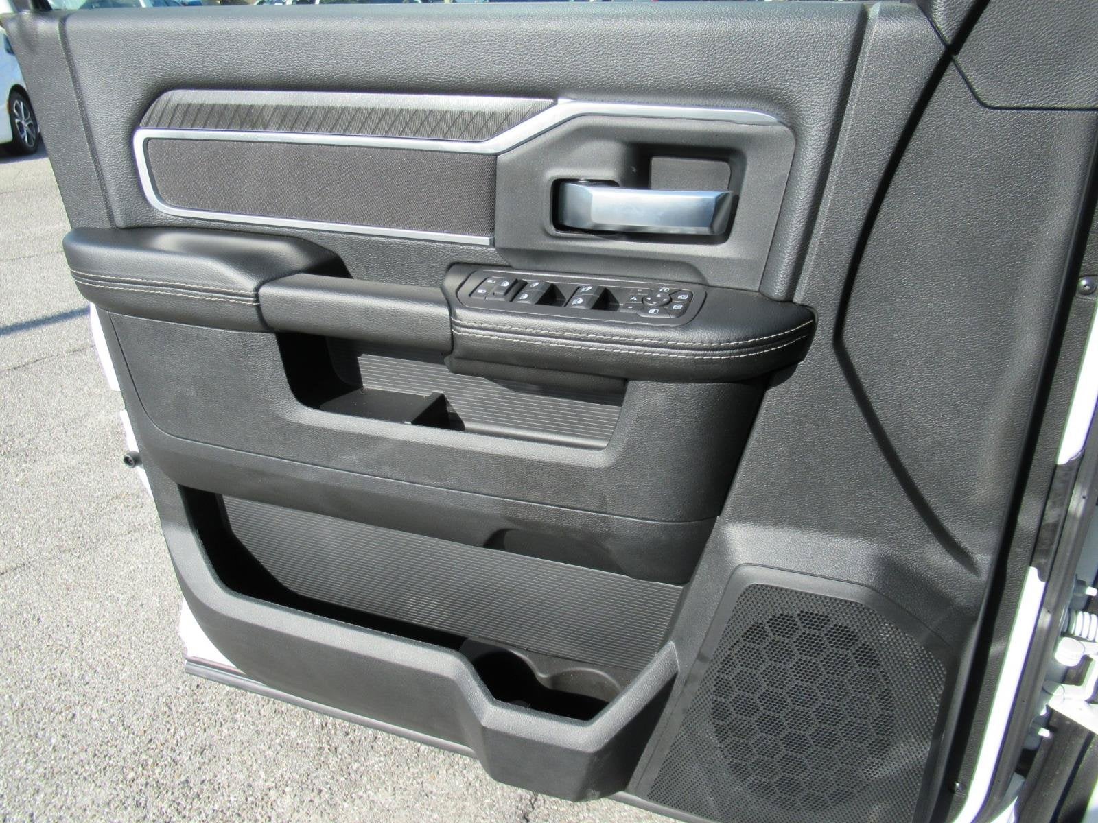2026 RAM 2500 RAM 2500 BIG HORN CREW CAB 4X4 6'4' BOX