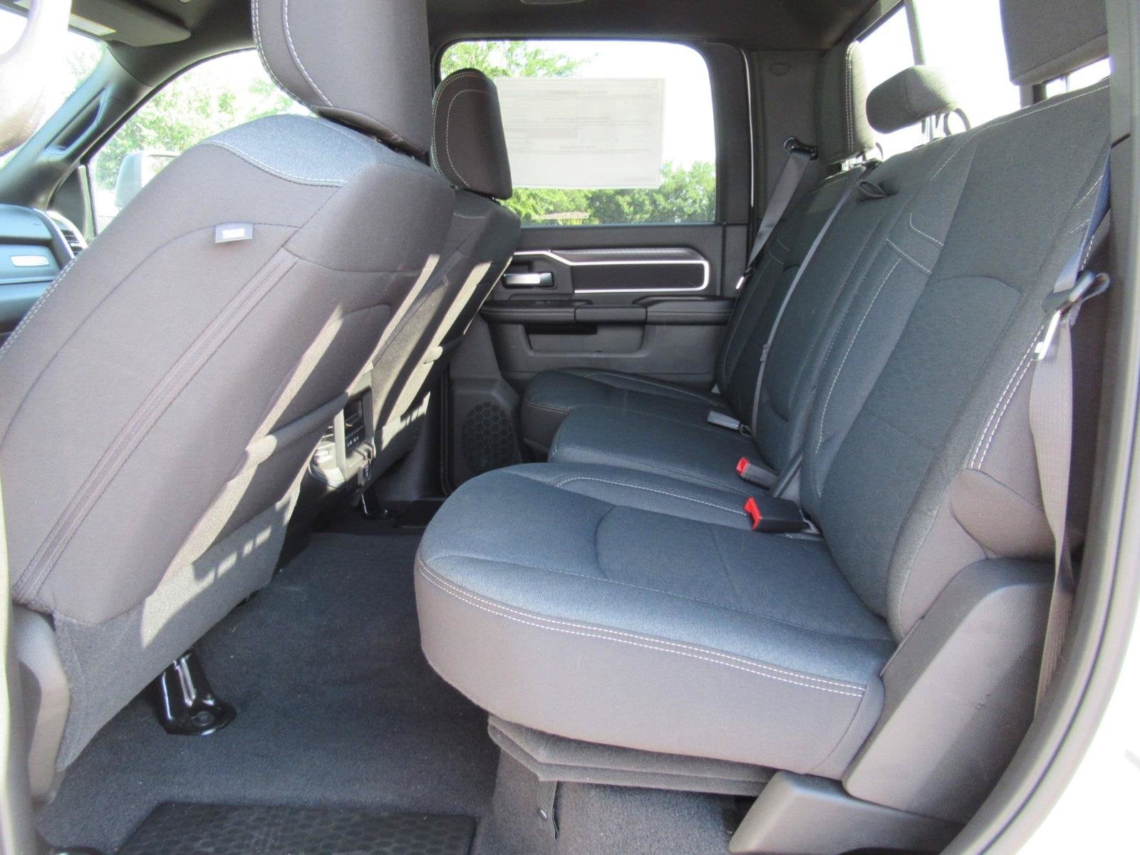 2026 RAM 2500 RAM 2500 BIG HORN CREW CAB 4X4 6'4' BOX